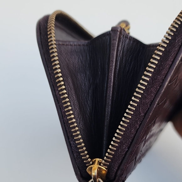 Bottega Veneta Round Long Wallet Intrecciato Dark Brown Leather Zippy Wallet! - Picture 12 of 16
